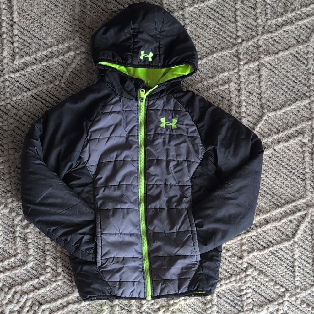 Under Armour Black and Gray Hooded Jacket Puffer Coat Youth Small S